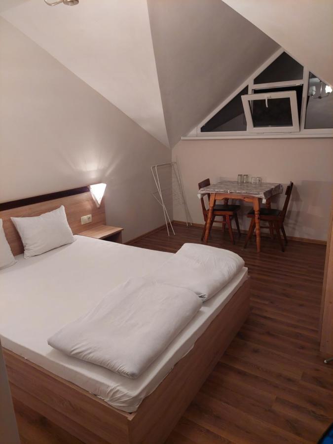 Дом Бакалски-Кмета Narechenski Bani Chambre photo